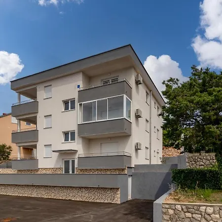 1 Bedroom Amazing In 克罗诺维察
